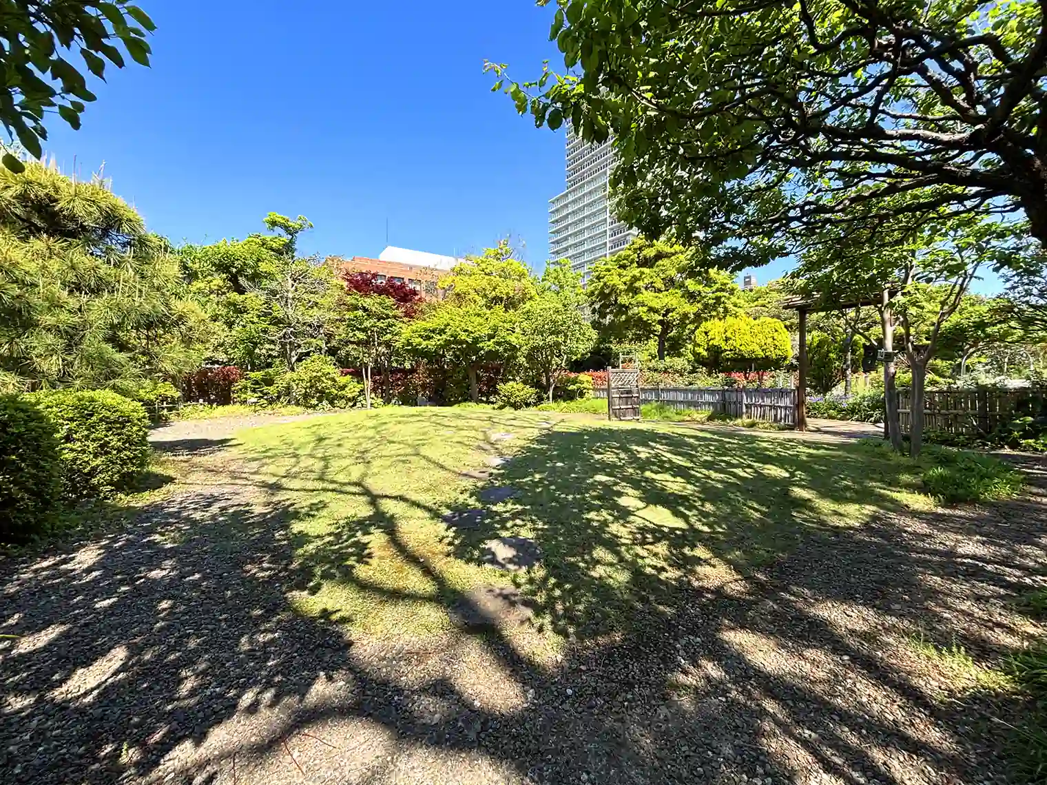 都市緑化植物園