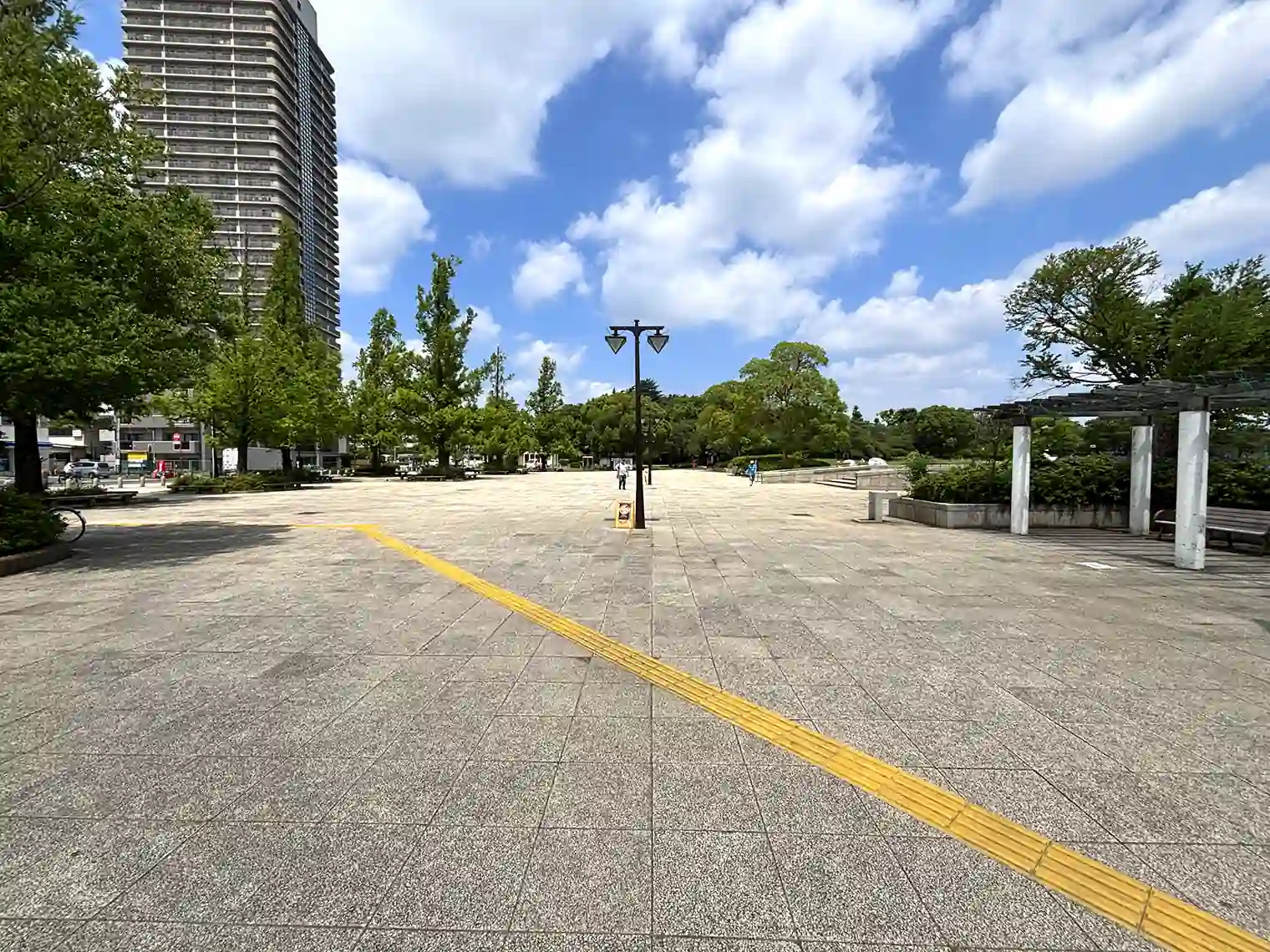 入口広場