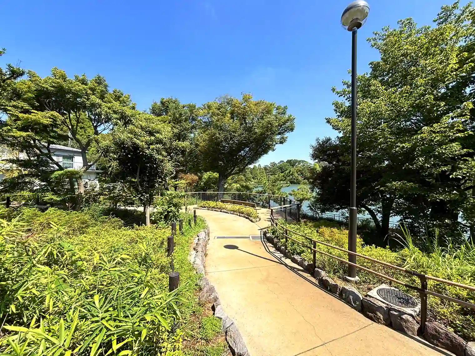 遊歩道