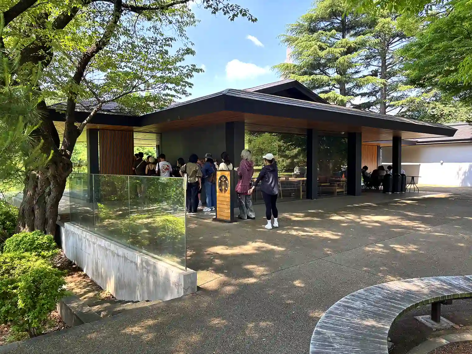 スターバックス コーヒー（東エリア）