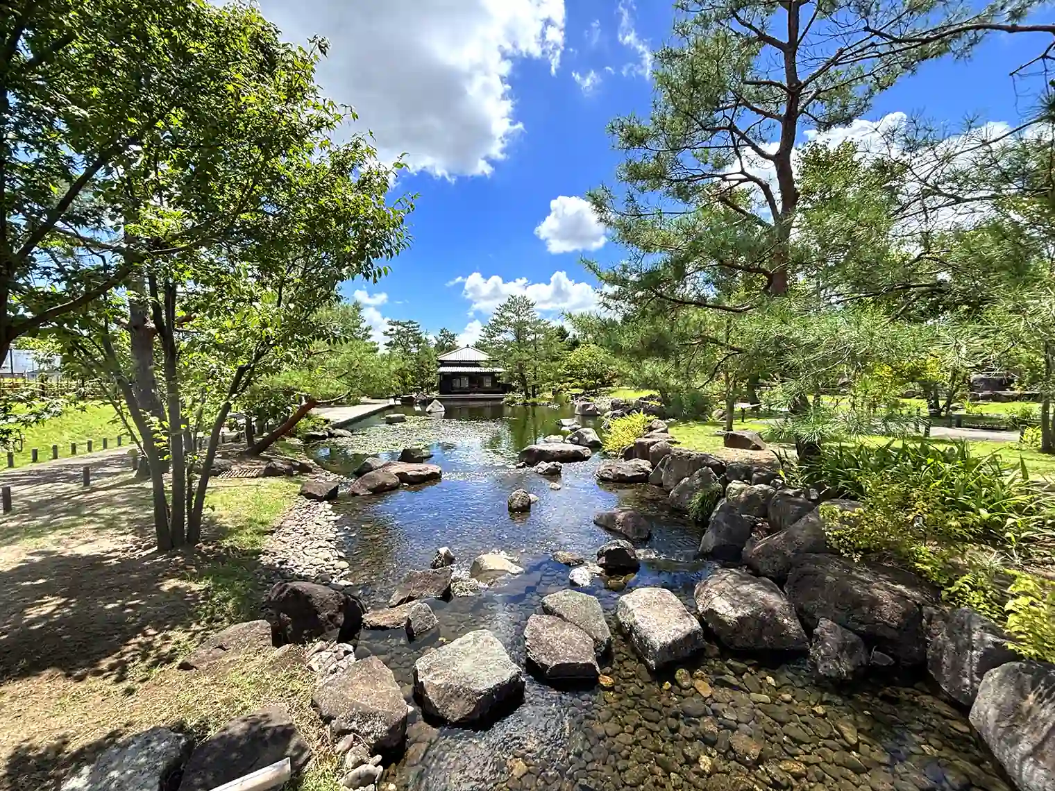 帰真園（日本庭園）