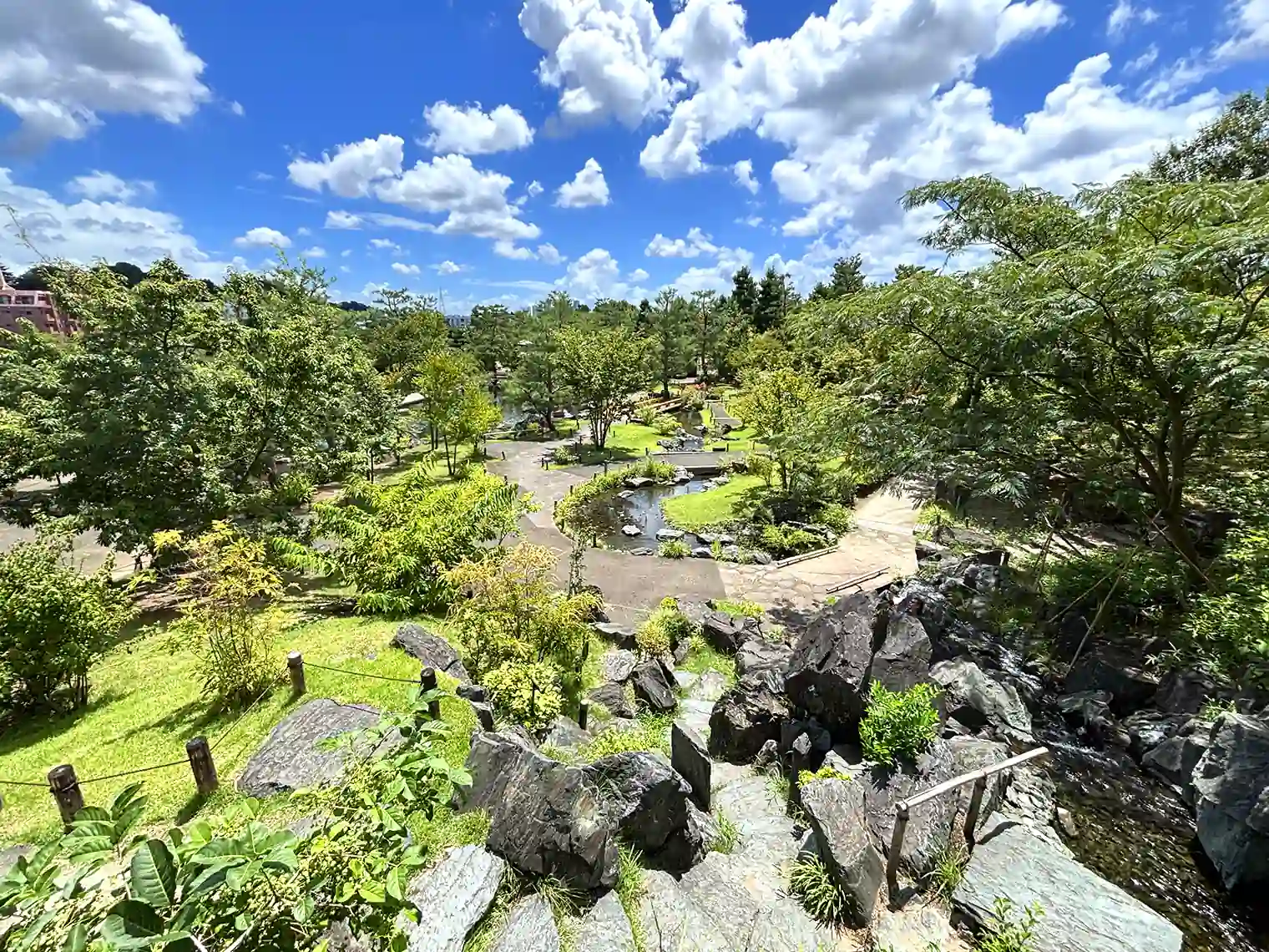 帰真園（日本庭園）