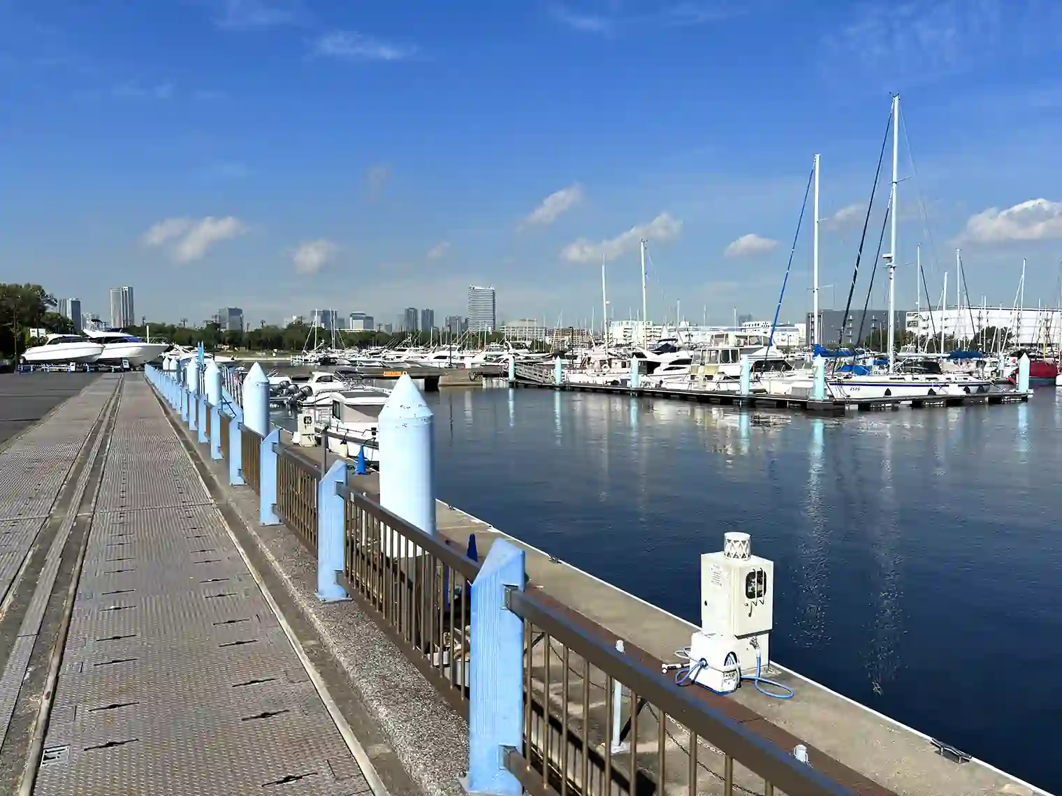 東京夢の島マリーナ