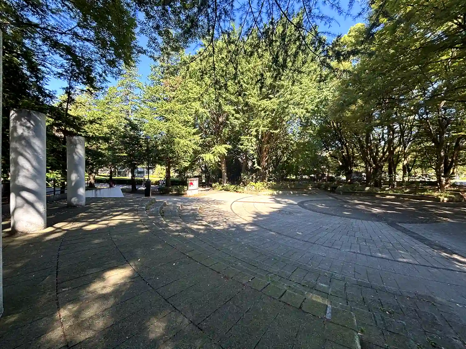 出会いの広場