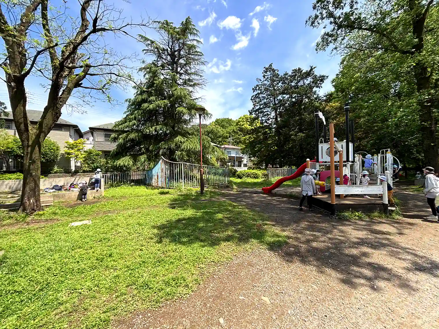 小山広場