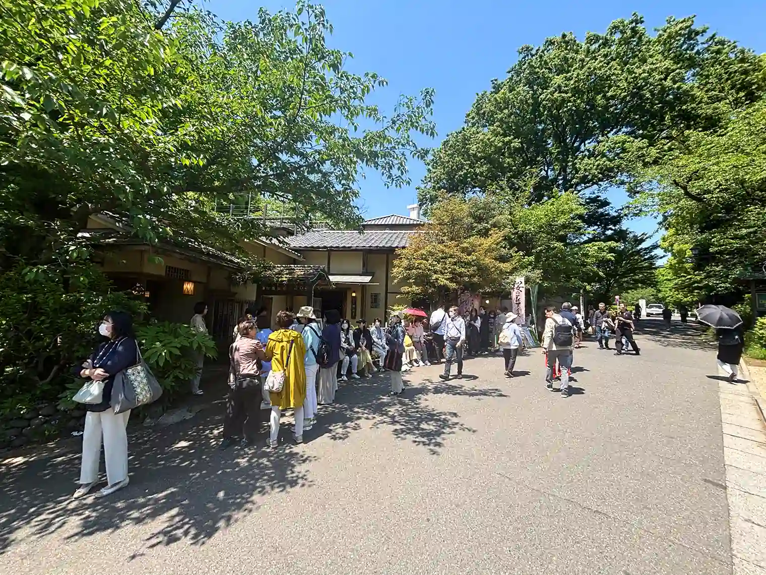 日本料理店「韻松亭」