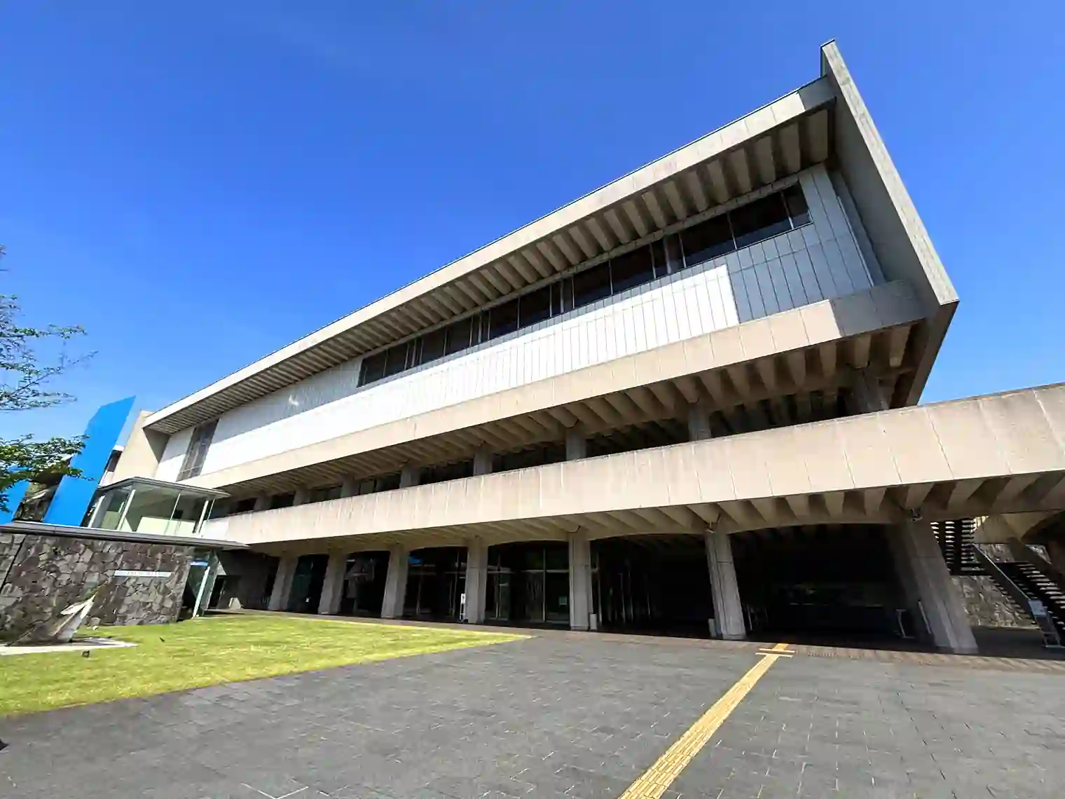 国立近代美術館